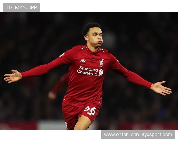 利物浦高压逼抢奏效，阿诺德精准长传统治上半场